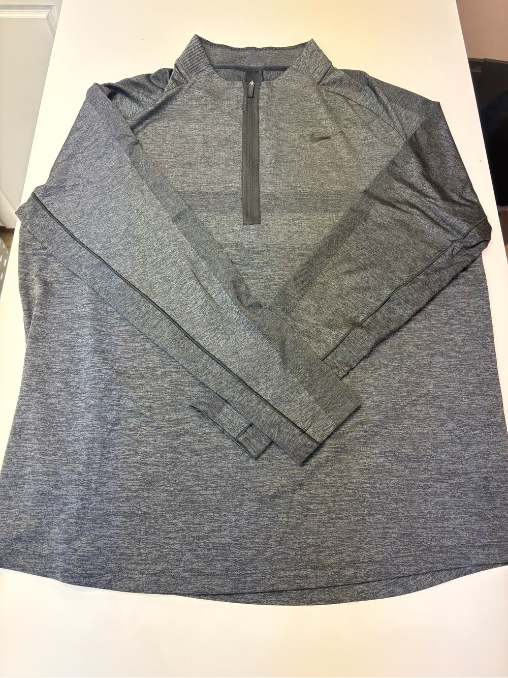 Nike Men's Gray Heather Quarter-Zip Performance Top